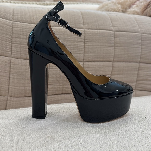 NEW Black Platform Ankle Strap Heels - Picture 8 of 11